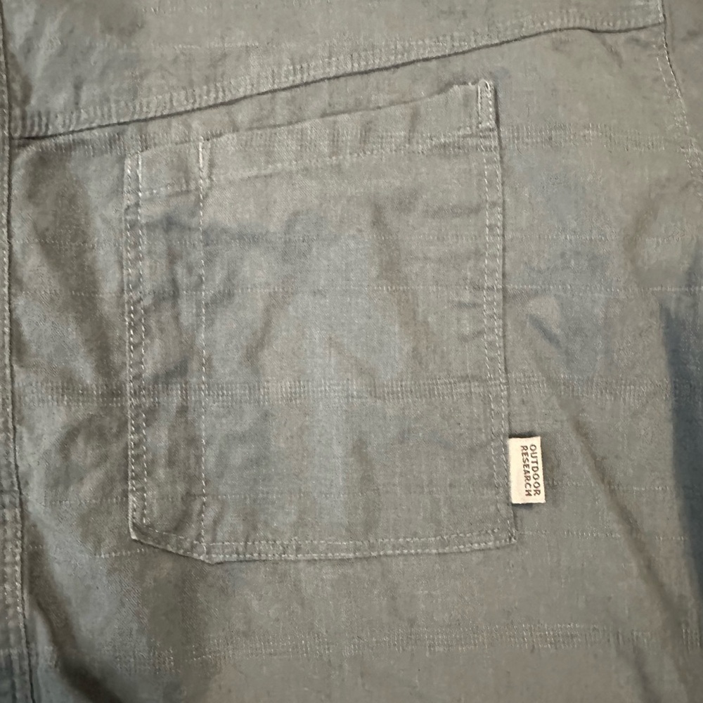 Outdoor Research Blue and Green Casual Button Down Shirt - Picture 12 of 13